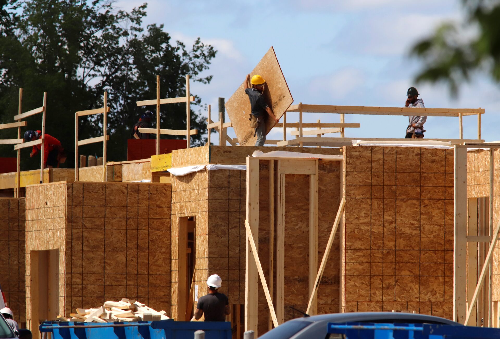 Canadian housing starts rise slightly in February, says CMHC
